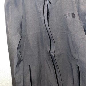 (New With Tags) The North Face Soft Shell Hoody Jacket, Size Small